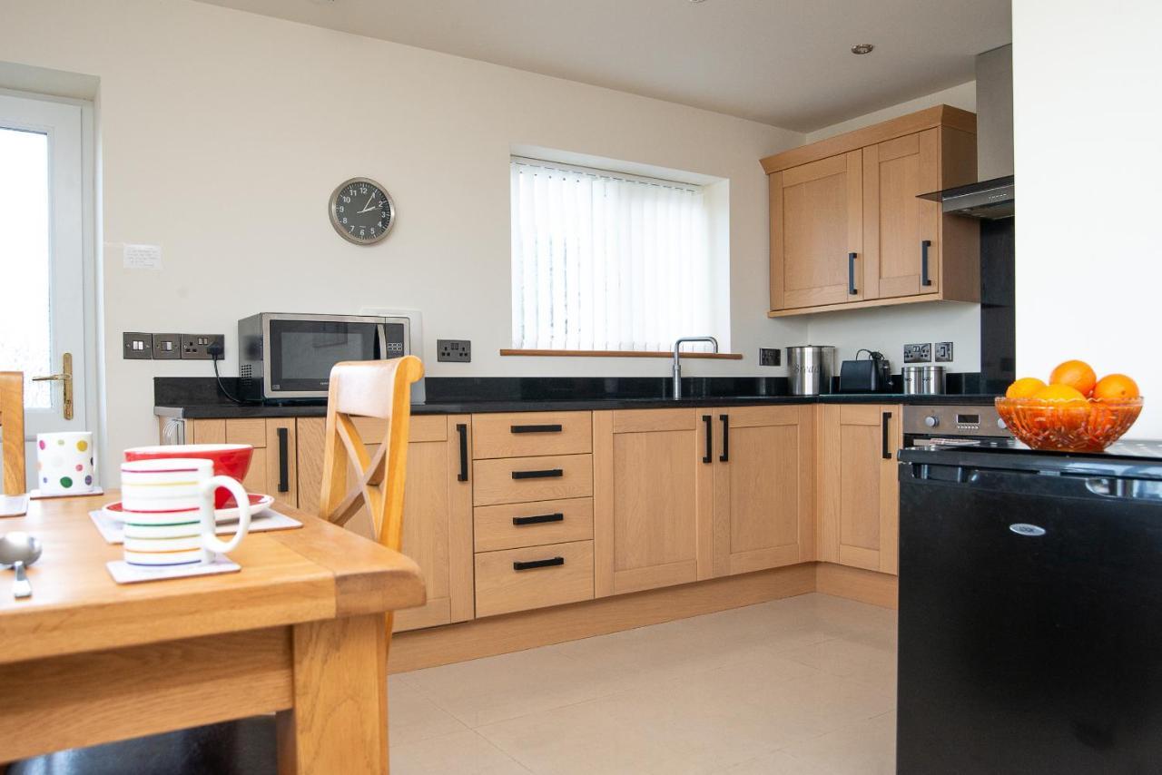 Finest Retreats - Sea Views Cottage Prestatyn Zewnętrze zdjęcie
